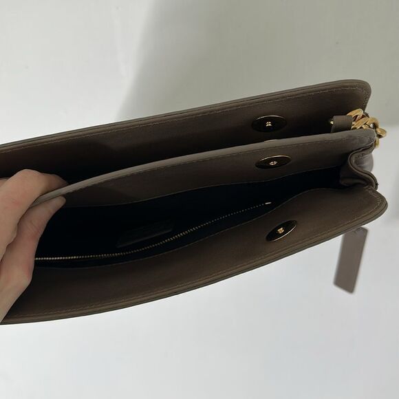 Sold - Picture 5 of 6